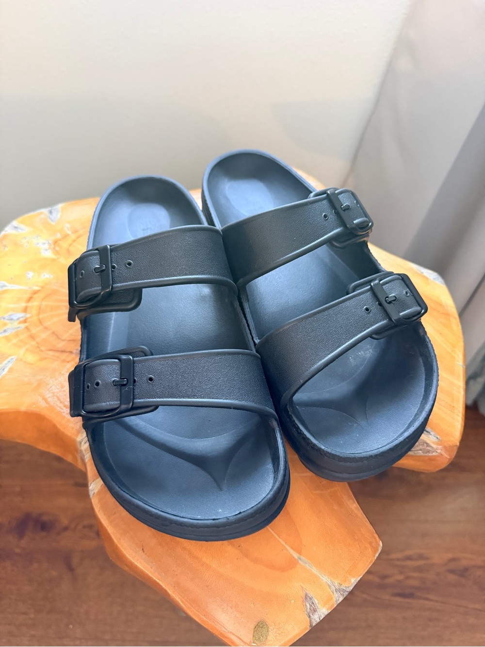 Black Sandals women size 8